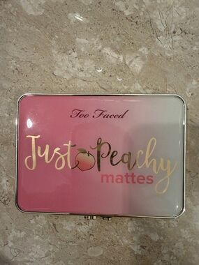 Too Faced Pink to Peach Ombre Just Peachy Mattes Palette